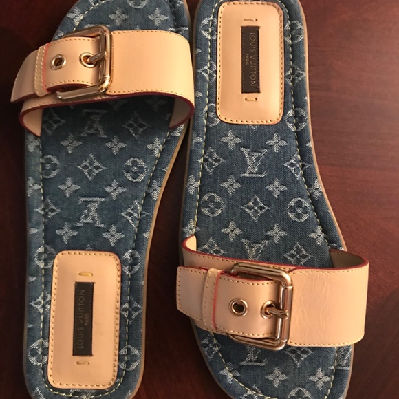 Louis Vuitton - Picture 2 of 6